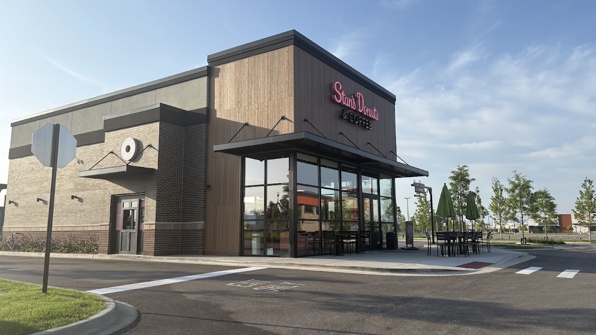 Stan's Donuts & Coffee interior