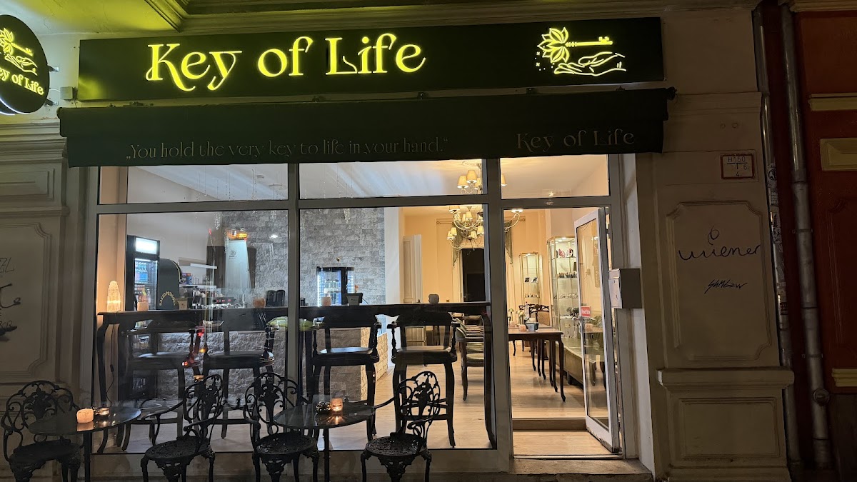 Key Of Life Coffee interior