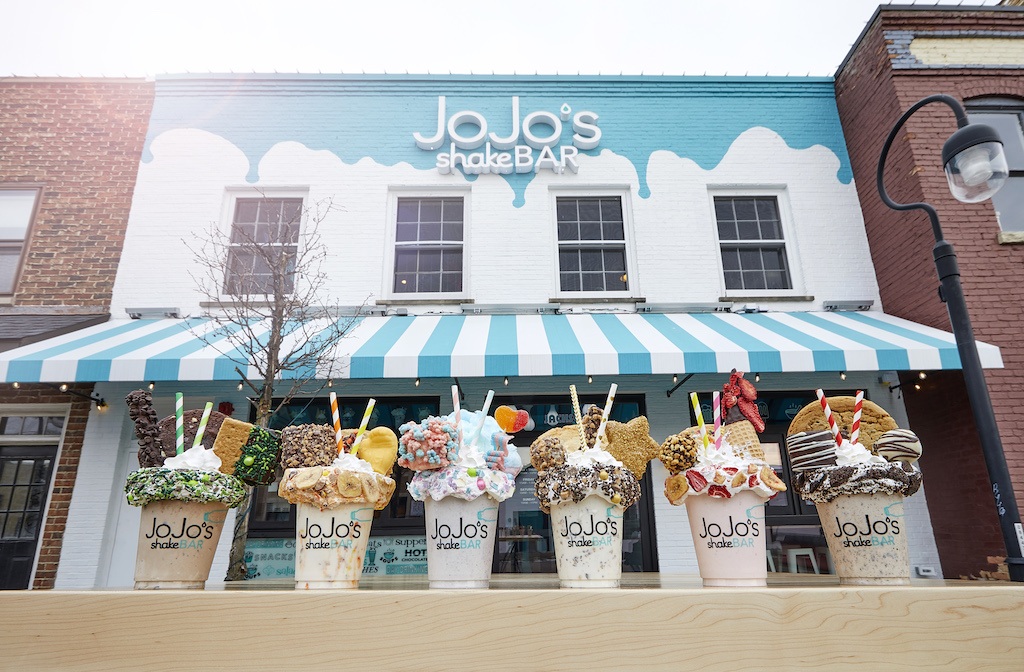 JoJo's Shake Bar - Naperville interior