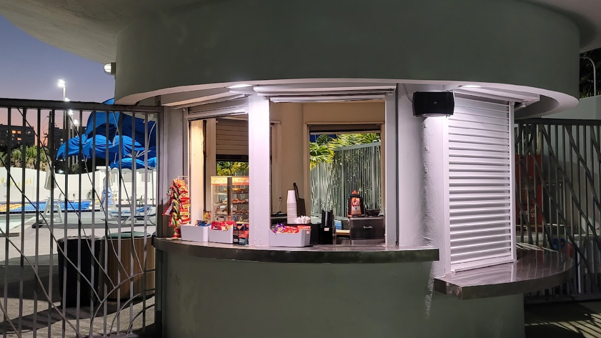 Flamingo Cafe and Kitchen interior