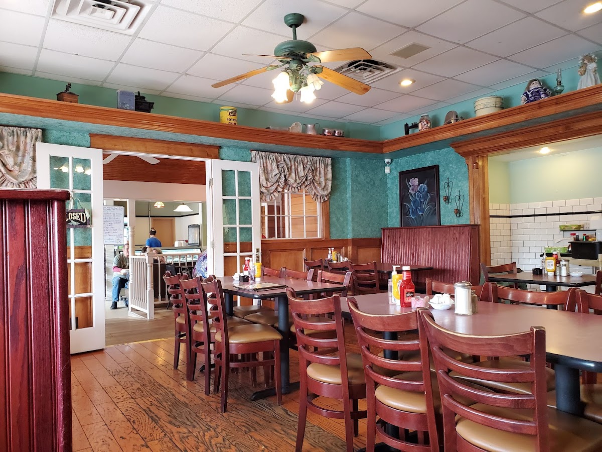 Englewood Cafe interior