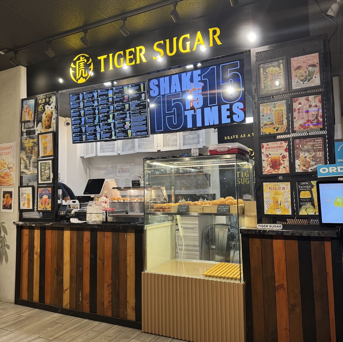 Tiger Sugar interior