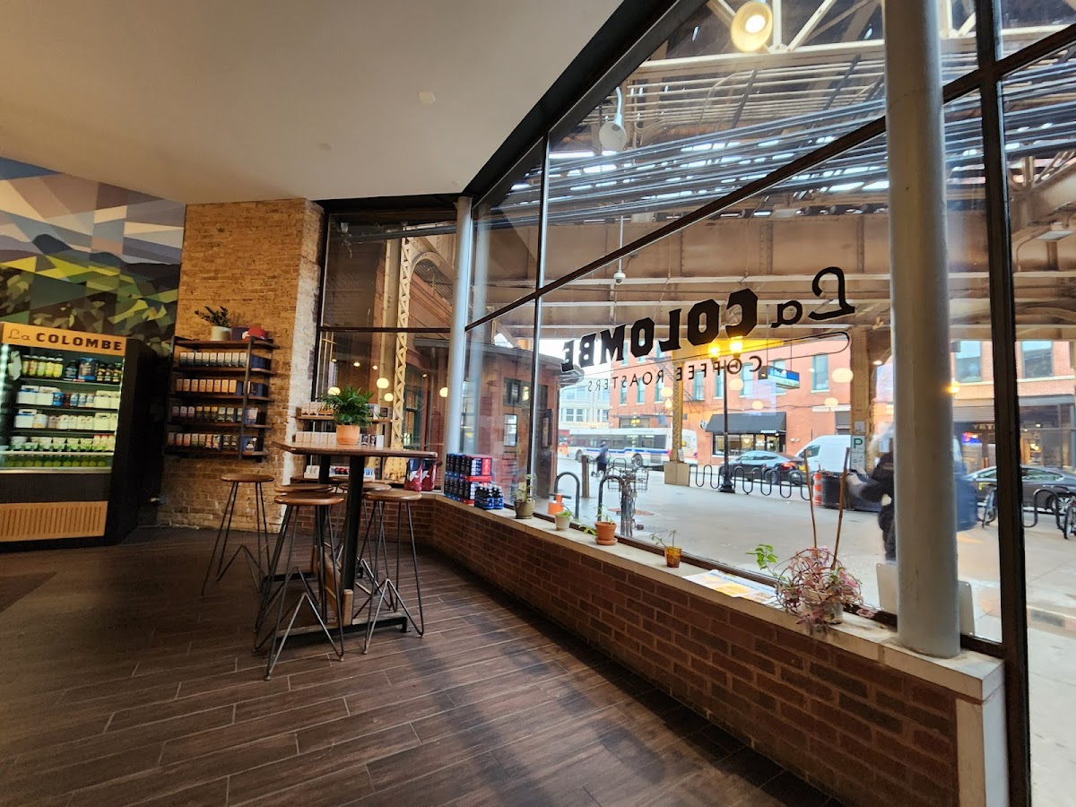 La Colombe Coffee Workshop interior