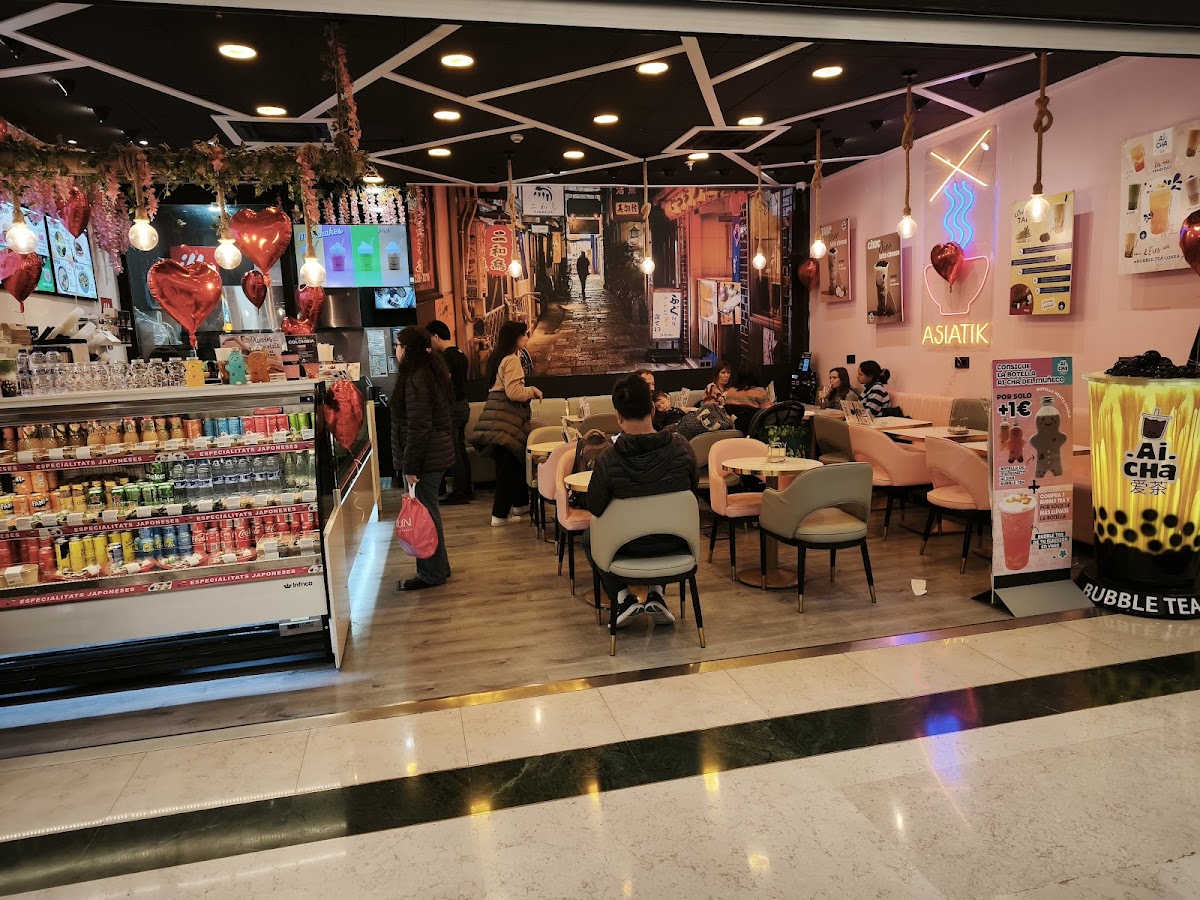 AiCha Bubble Tea & Specialty Coffee GV2 (by Asiatik) L´Hospitalet de Llobregat interior