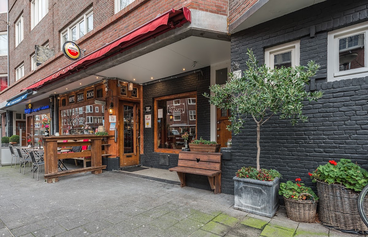 Cafe Klasen interior