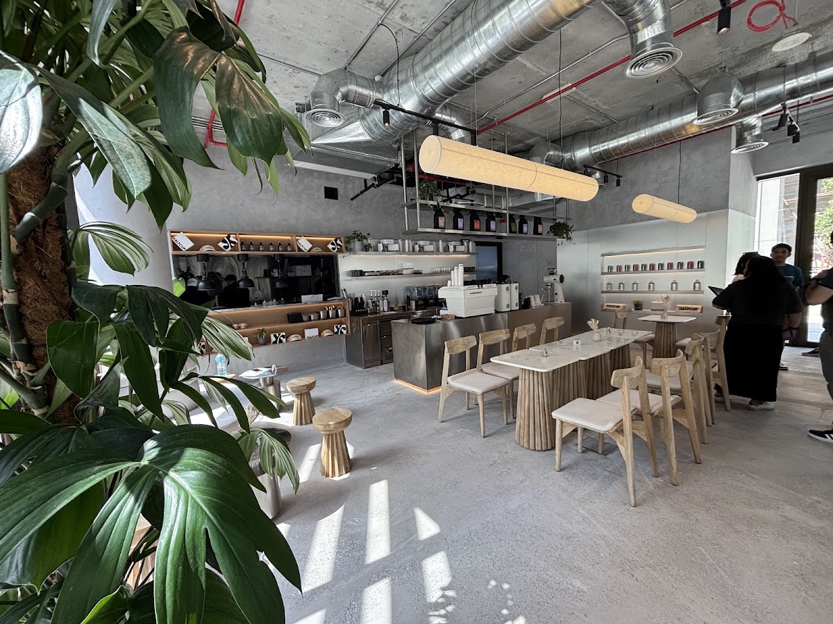 Photo of HALFCUP BUSINESS BAY