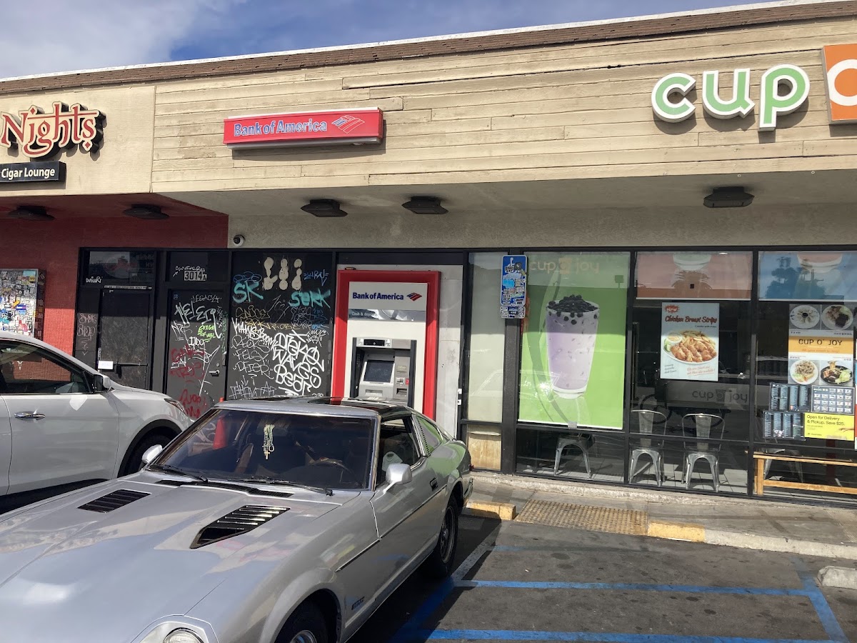 Cup O' Joy interior