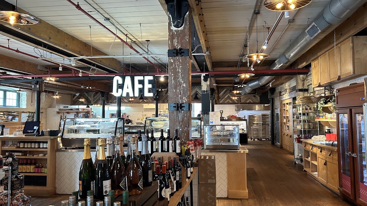 Mercantile and Mash interior