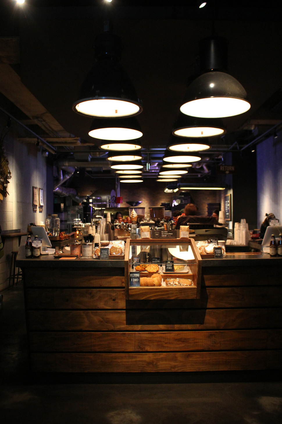 THE ROASTERY BY NOZY COFFEE interior
