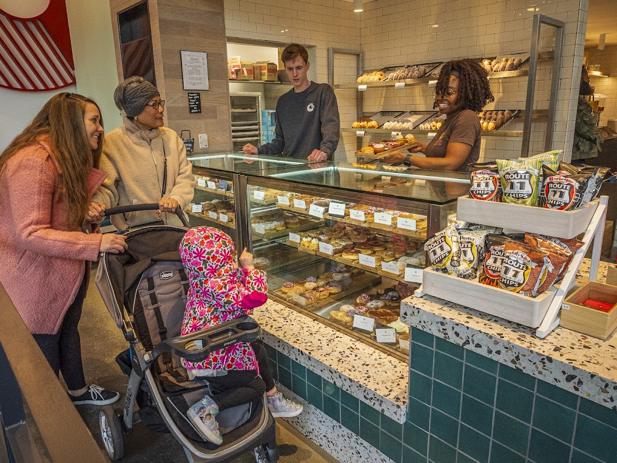 Good Company Doughnuts & Cafe - National Landing interior