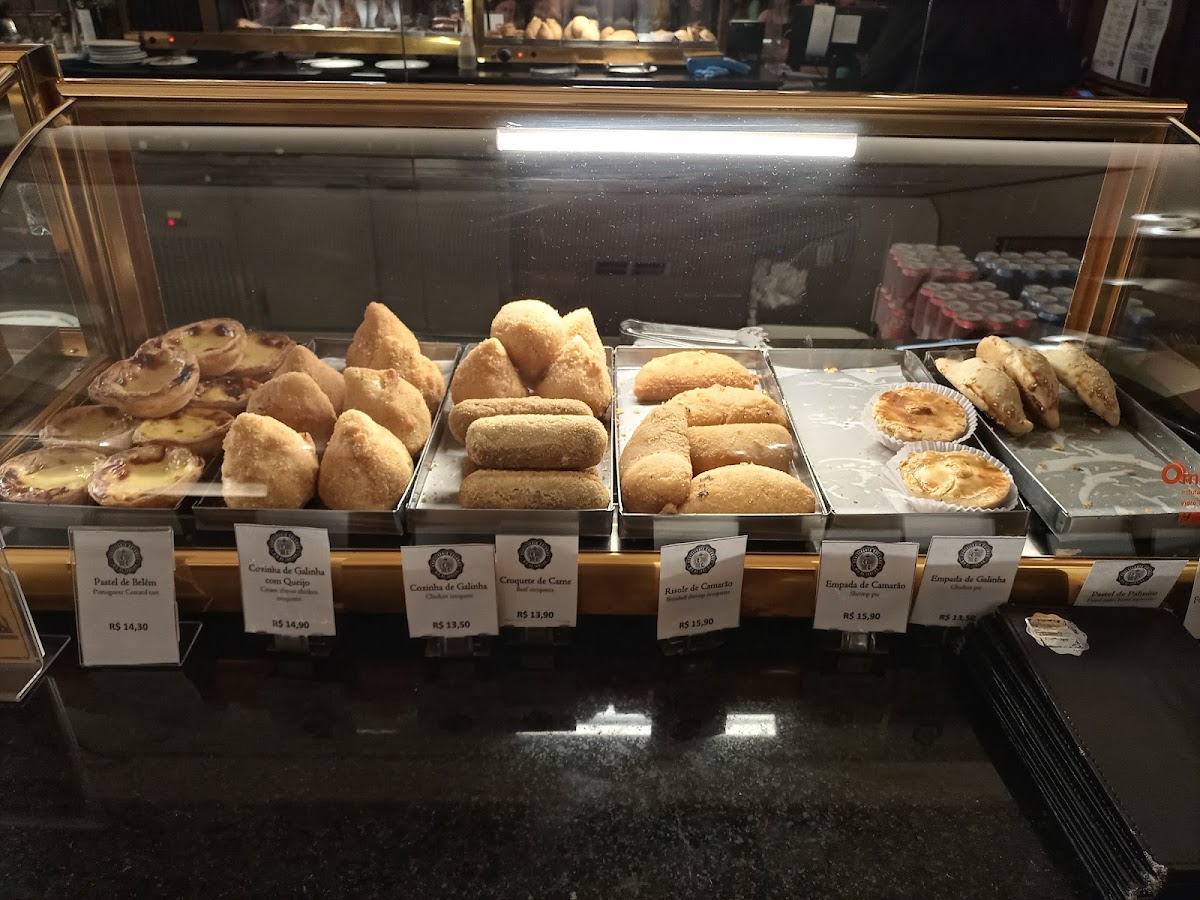 Confeitaria Colombo interior