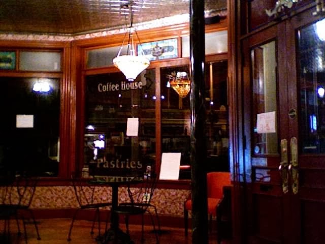 Sugar Bowl Coffee interior