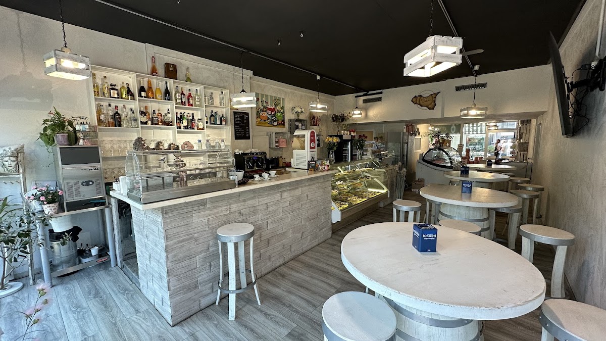 Il Triangolo Del Gusto interior