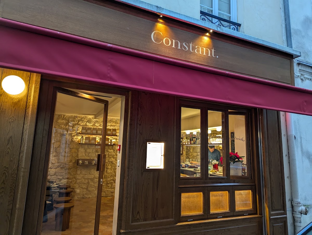 Constant. interior