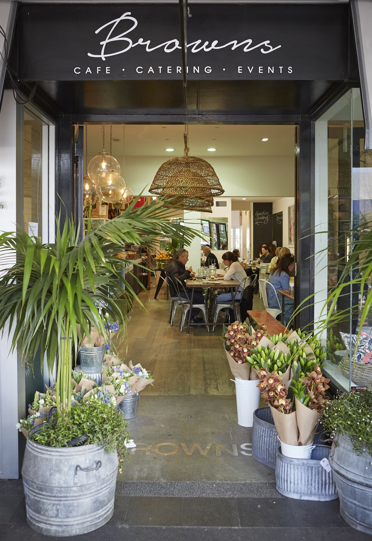 Browns Eatery and Store interior