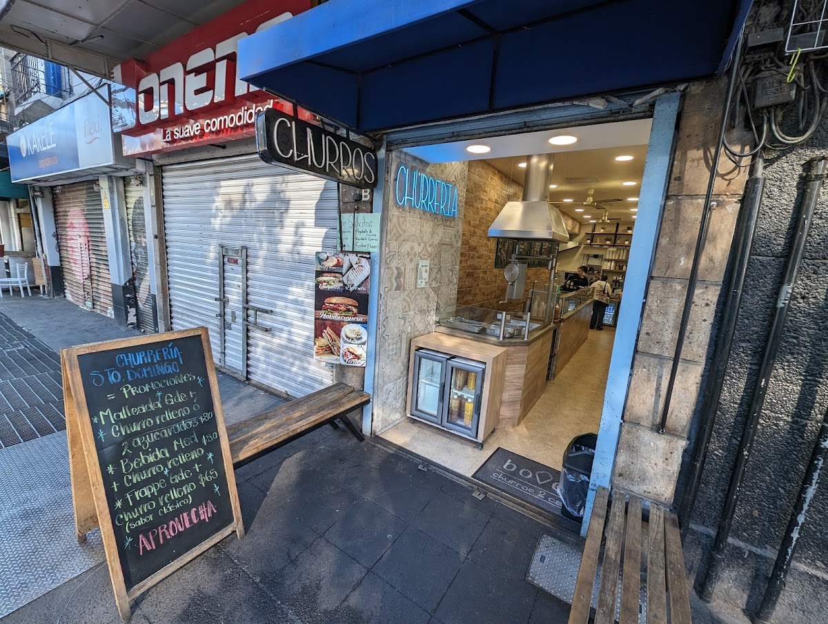 Churros y café interior