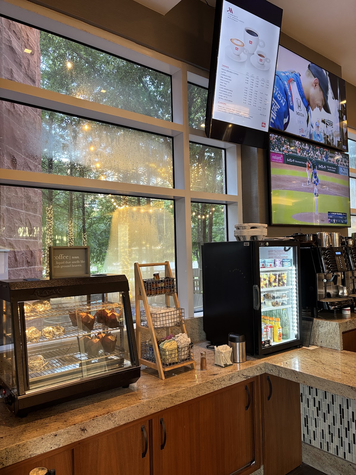 Illy Coffee interior