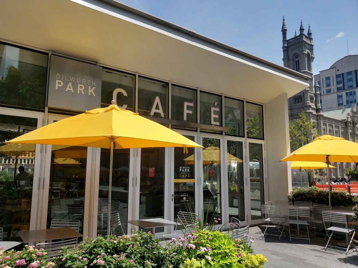 Dilworth Park Cafe and Air Grille interior