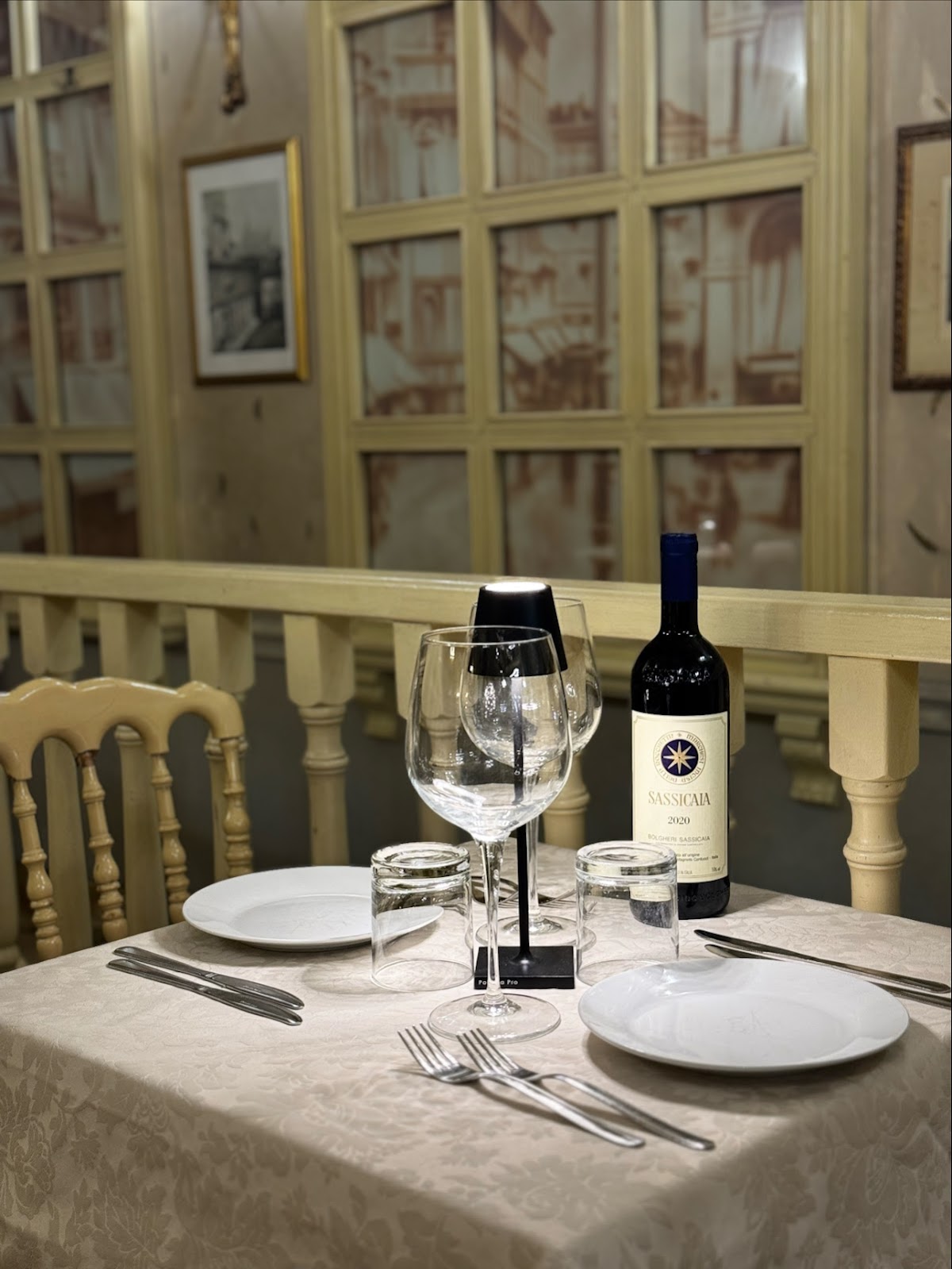 Gran Caffe Visconteo interior