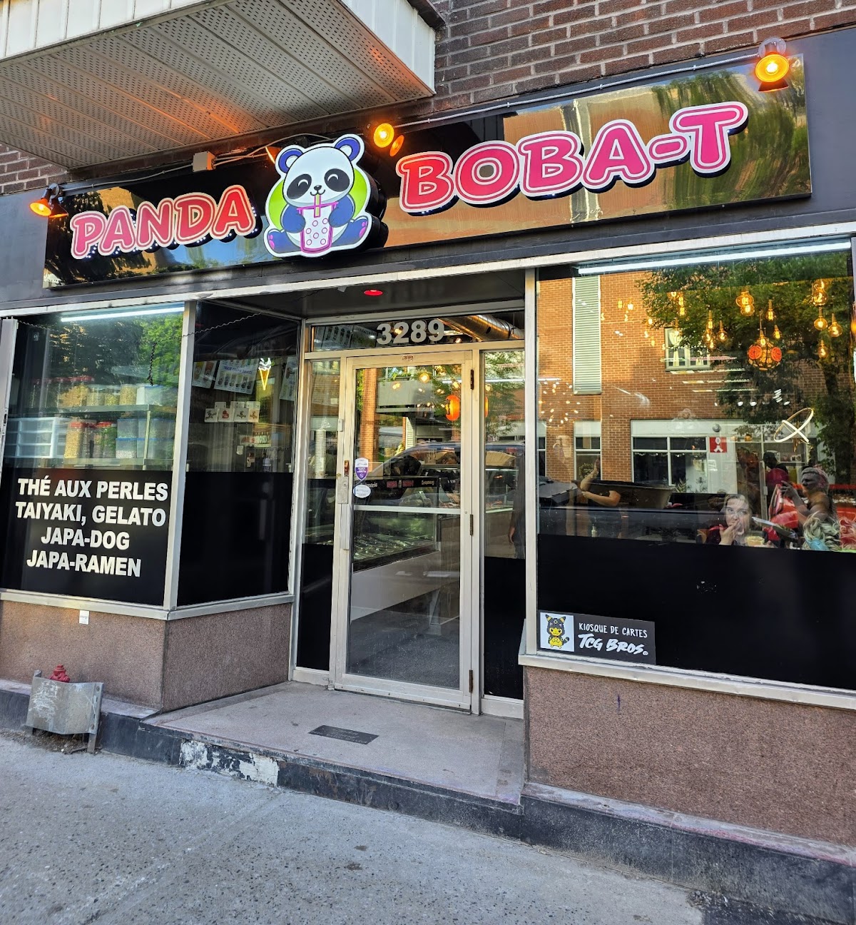 Panda Boba-T interior