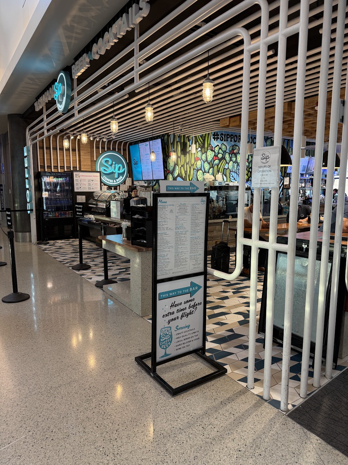 Sip Coffee & Beer interior
