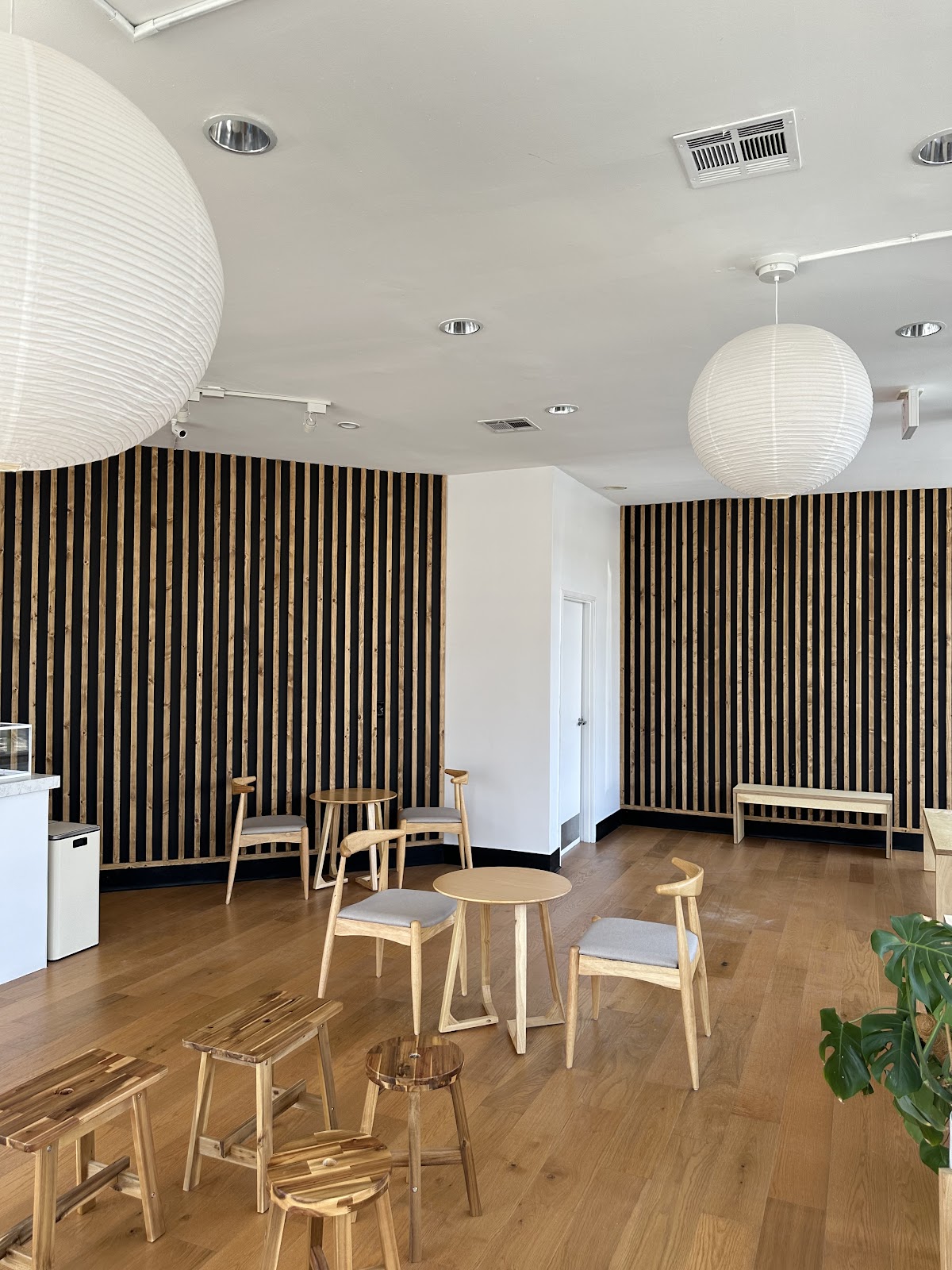 Amai coffee interior