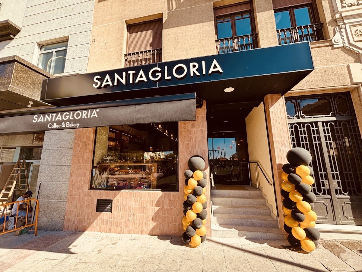 Santagloria Coffee & Bakery interior