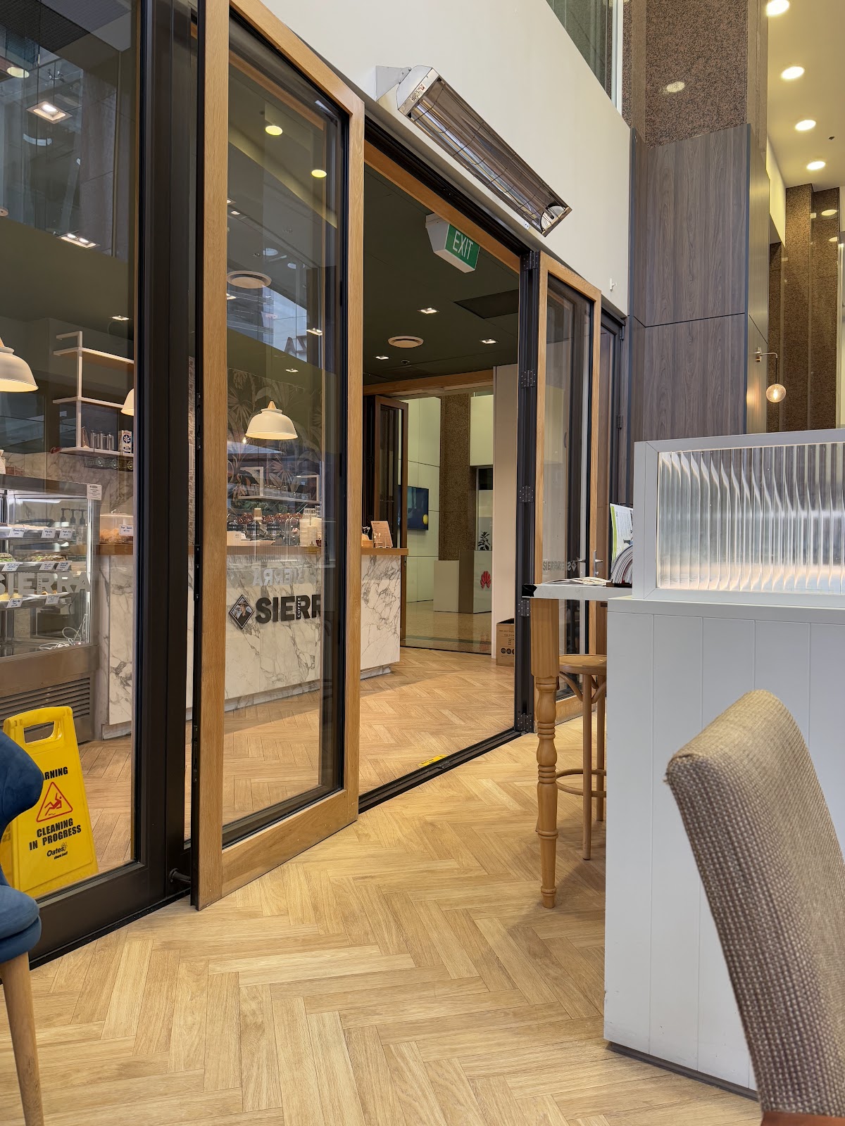 Sierra Coffee, Albert Street interior
