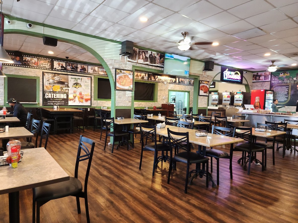 Mikki's Soul Food Cafe interior