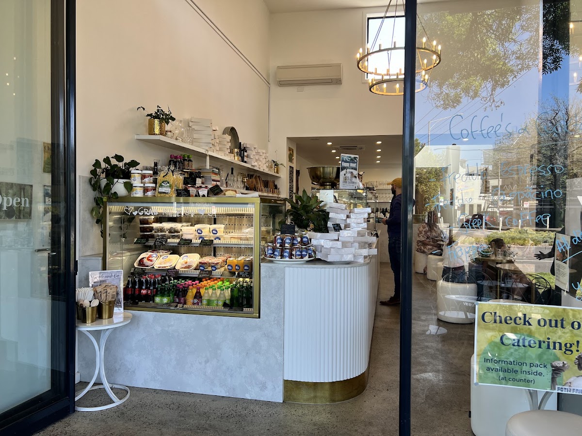 Foti and Friends interior