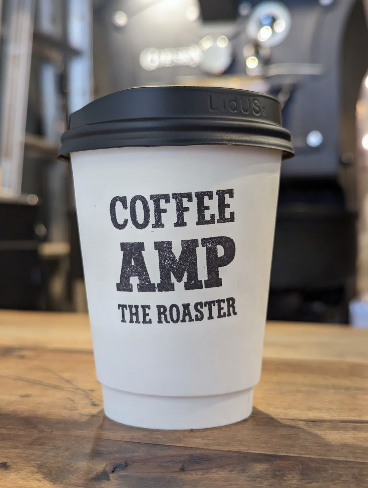 COFFEE AMP THE ROASTER interior