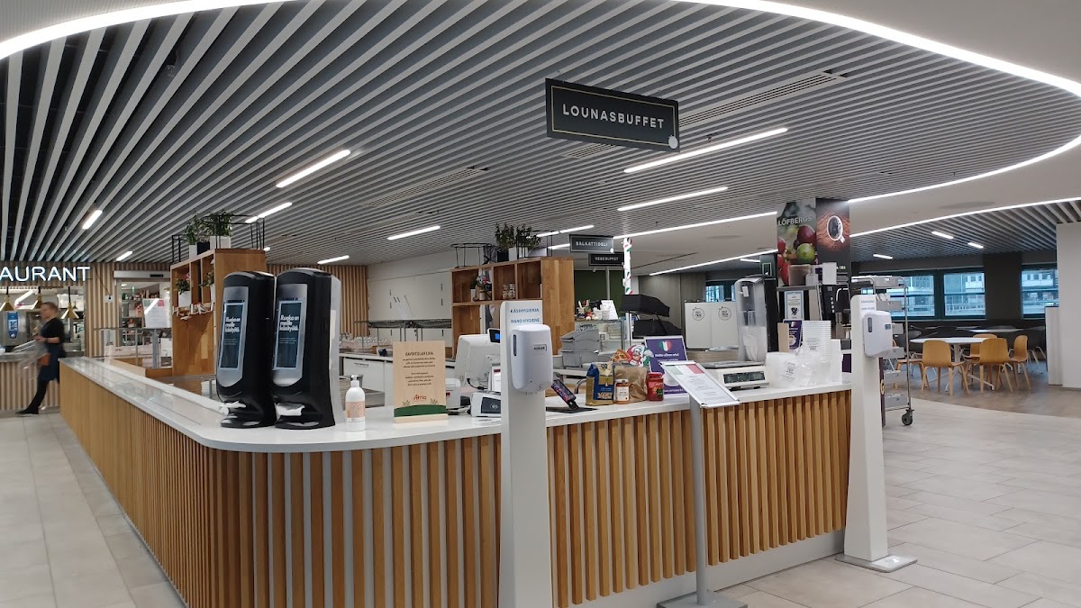Yle Huoltamo interior