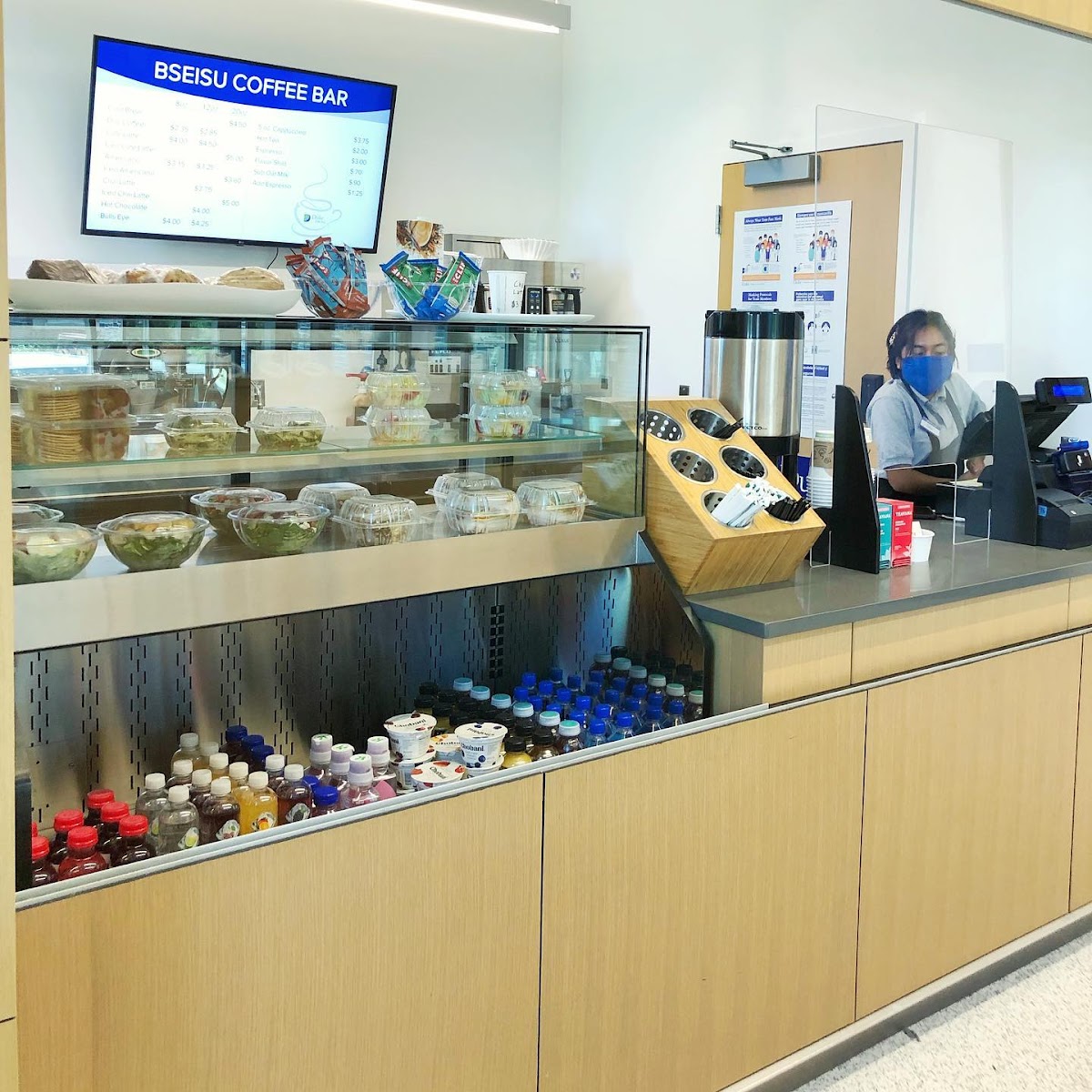 Bseisu Coffee Bar interior