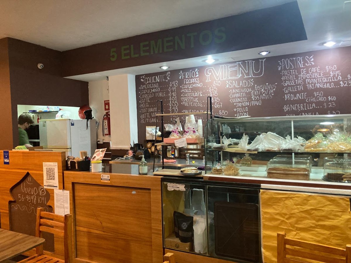 Café 5 Elementos interior