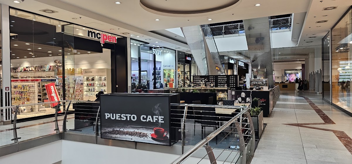 Café Level interior