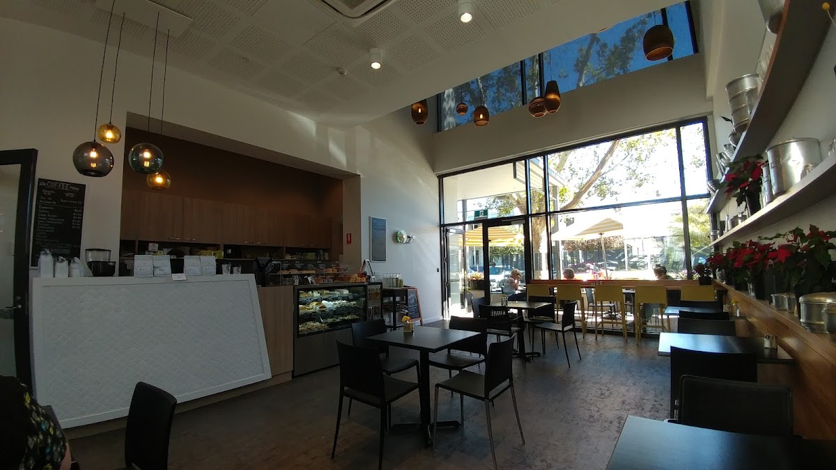 Lionshare Cafe interior