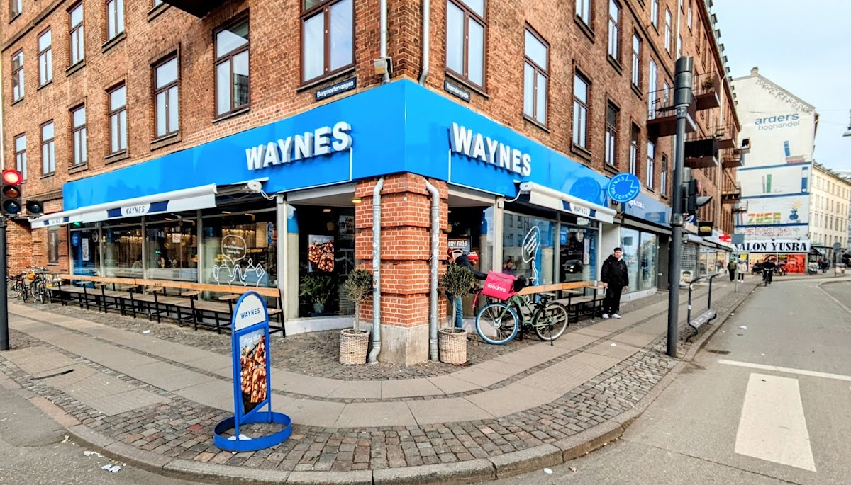 Waynes Coffee interior