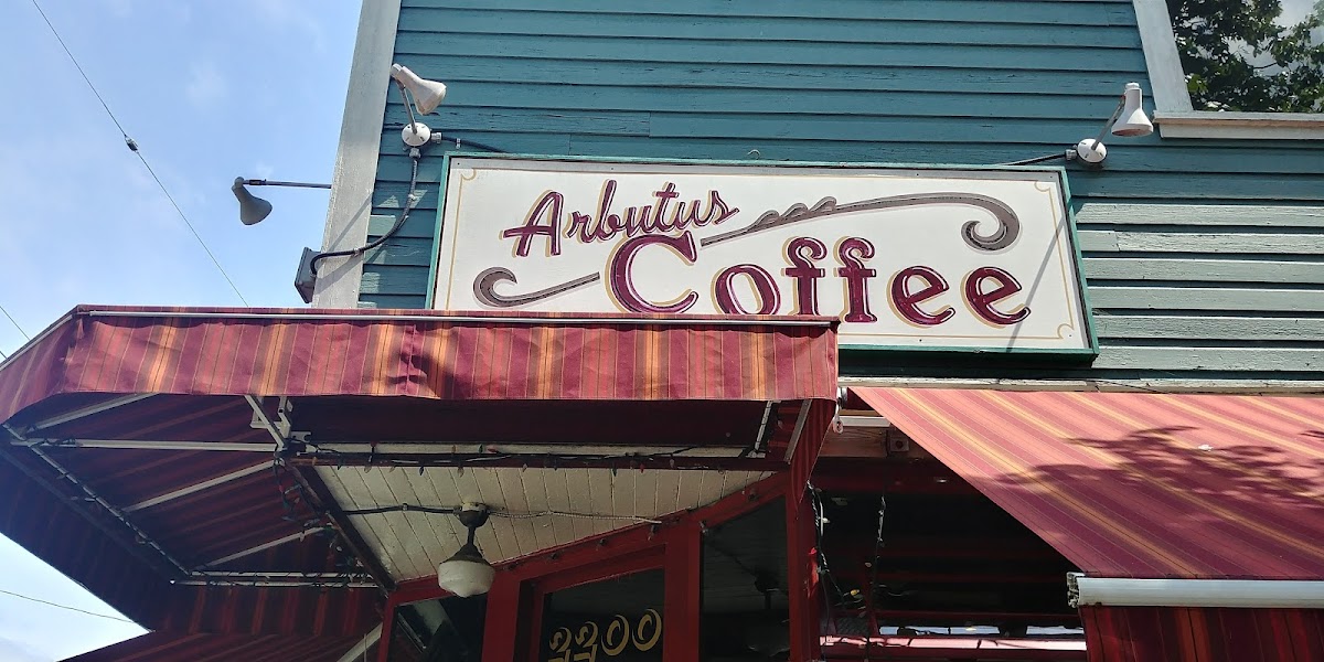 Arbutus Coffee interior