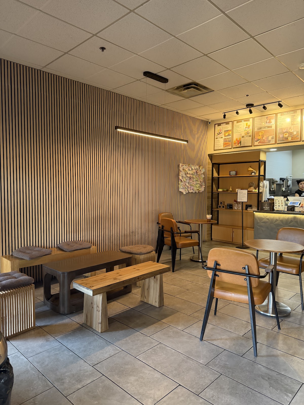SaiGon Coffee & Tea interior