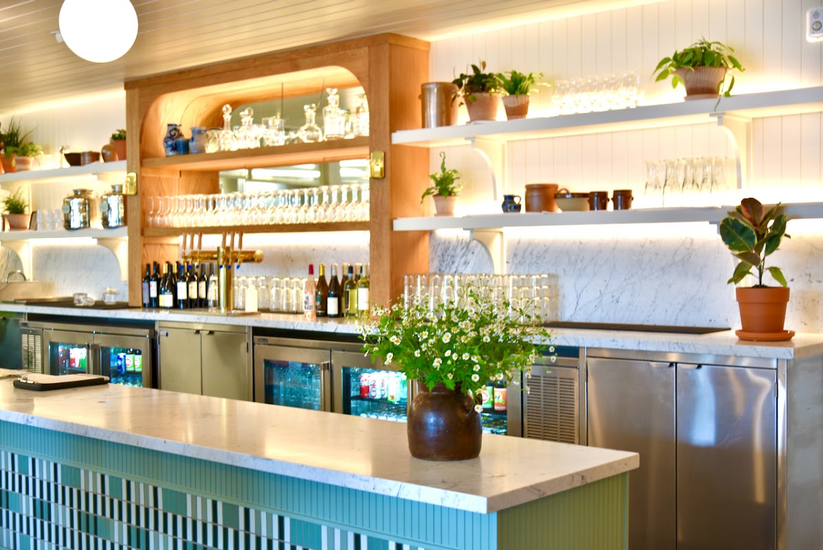 Selland's Market-Cafe interior