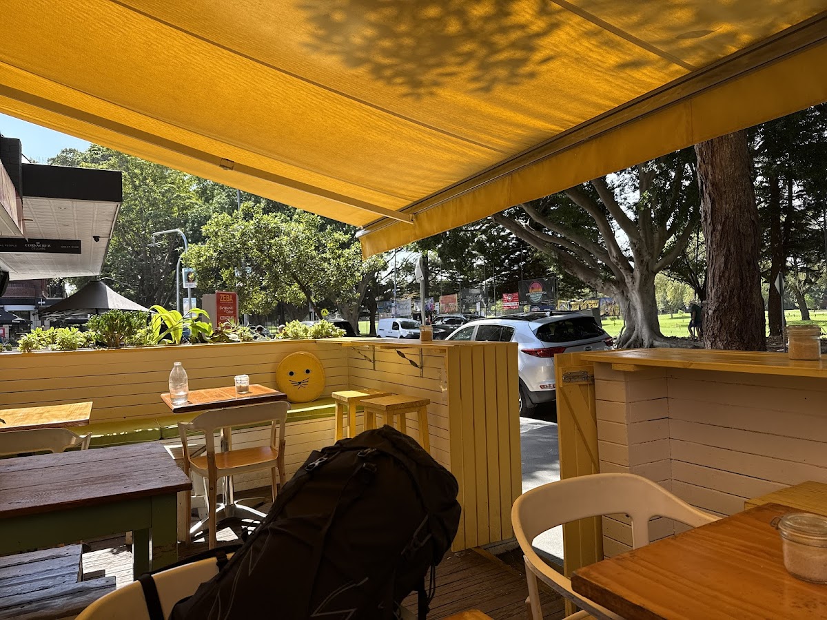 Vivi's Cafe interior