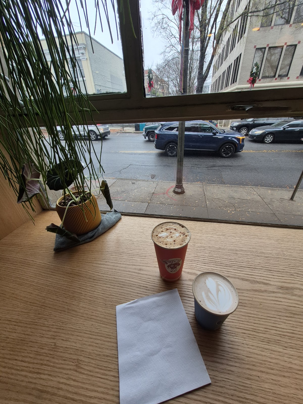Bellwood Coffee - Decatur interior