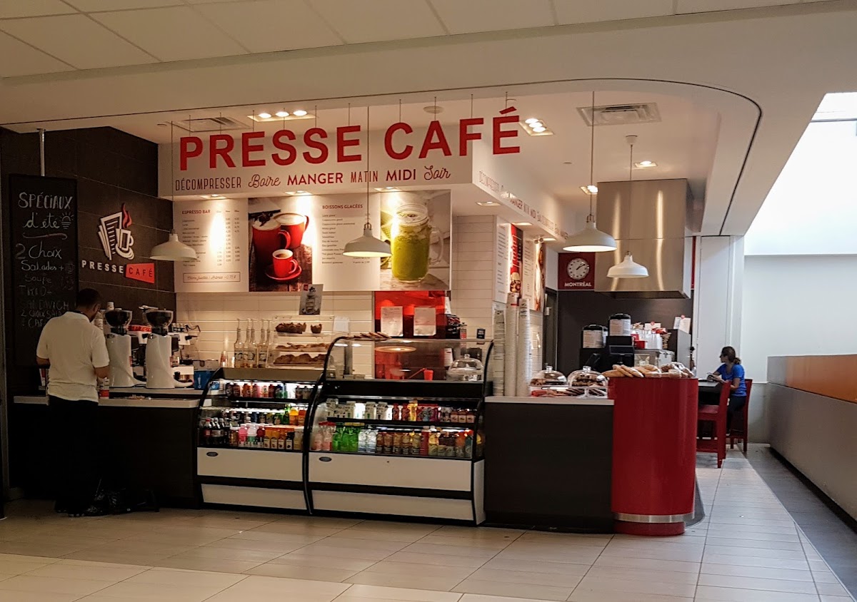 Presse Cafe interior