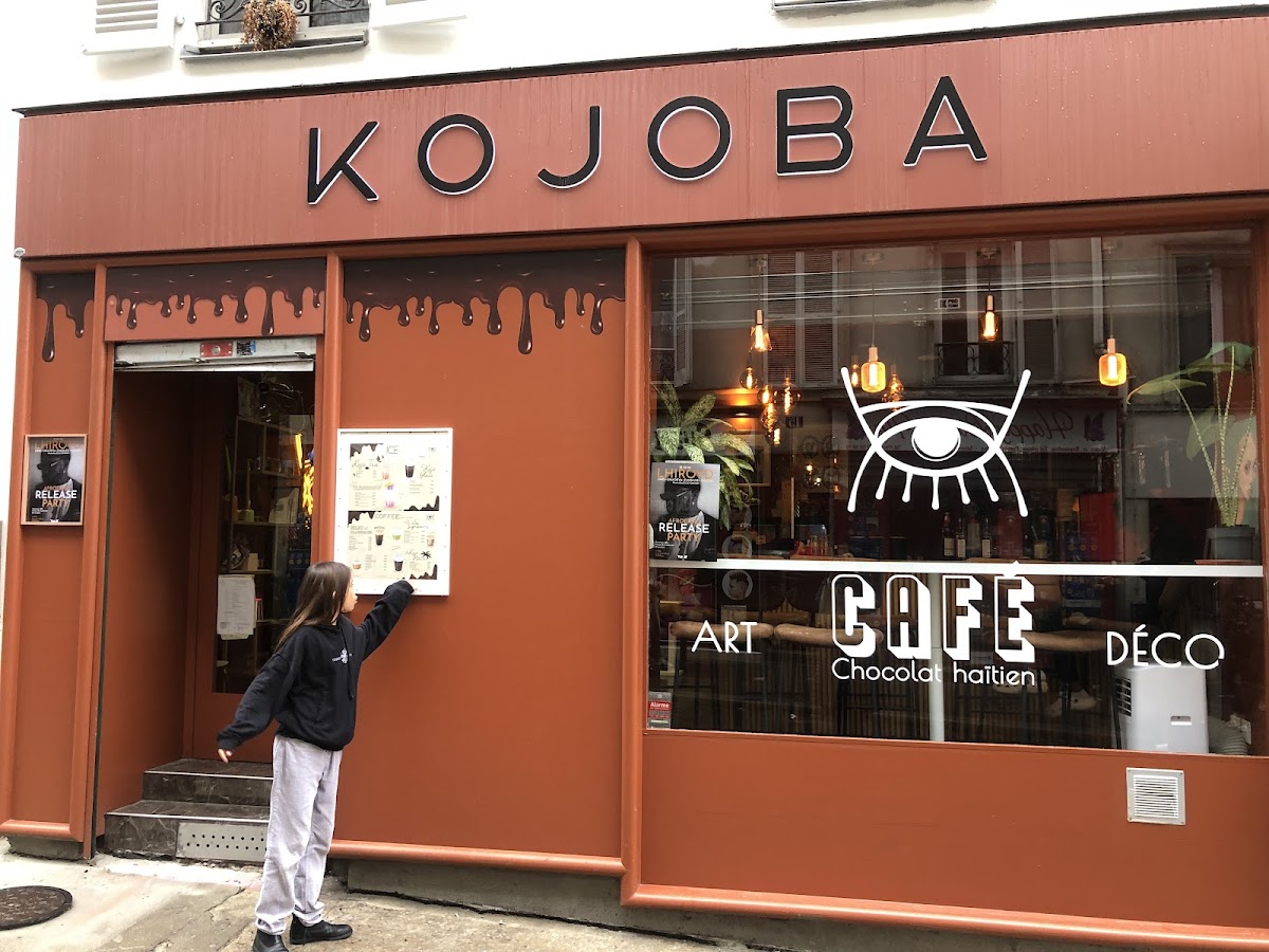 Kojoba interior