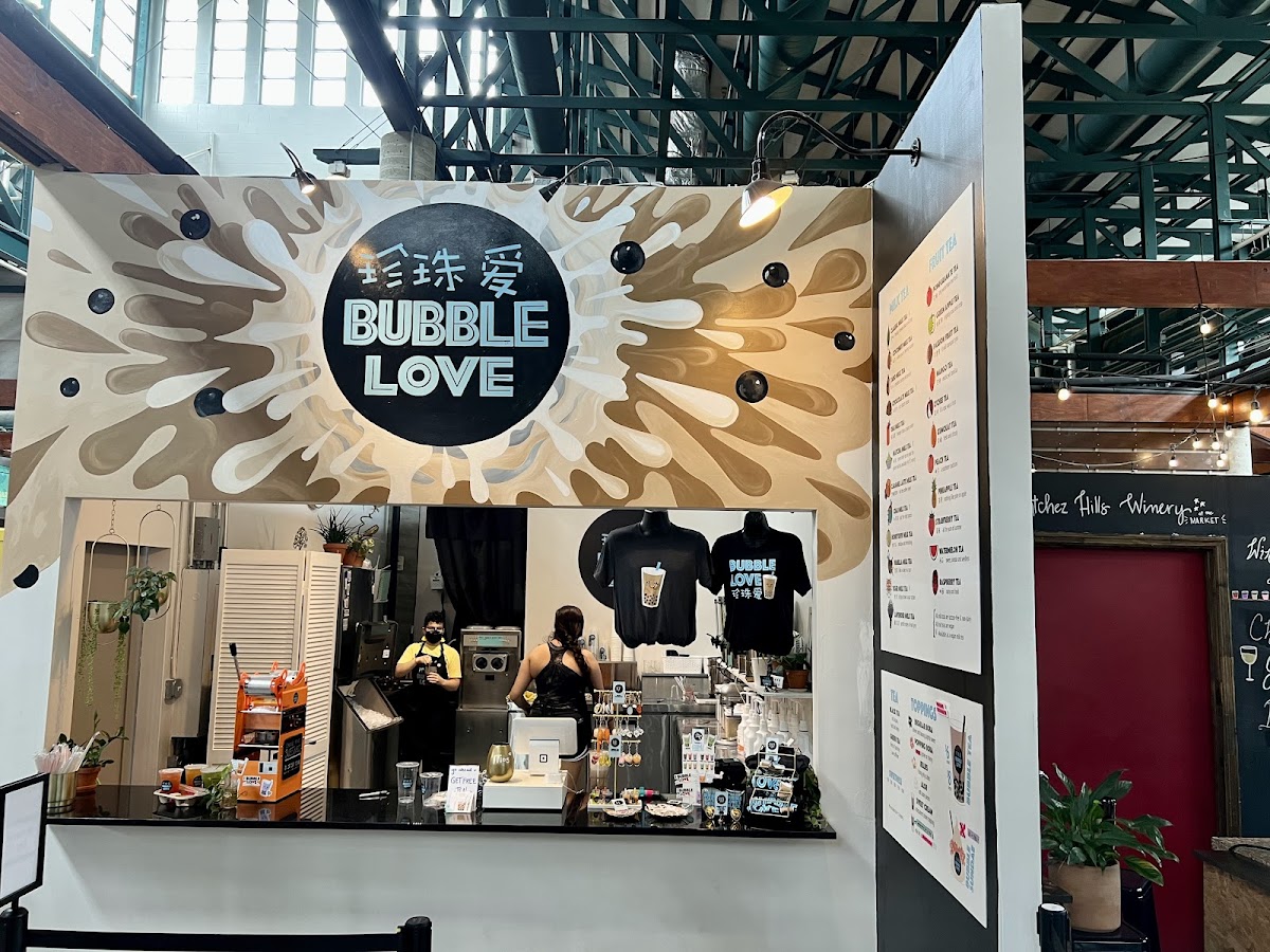 Bubble Love interior