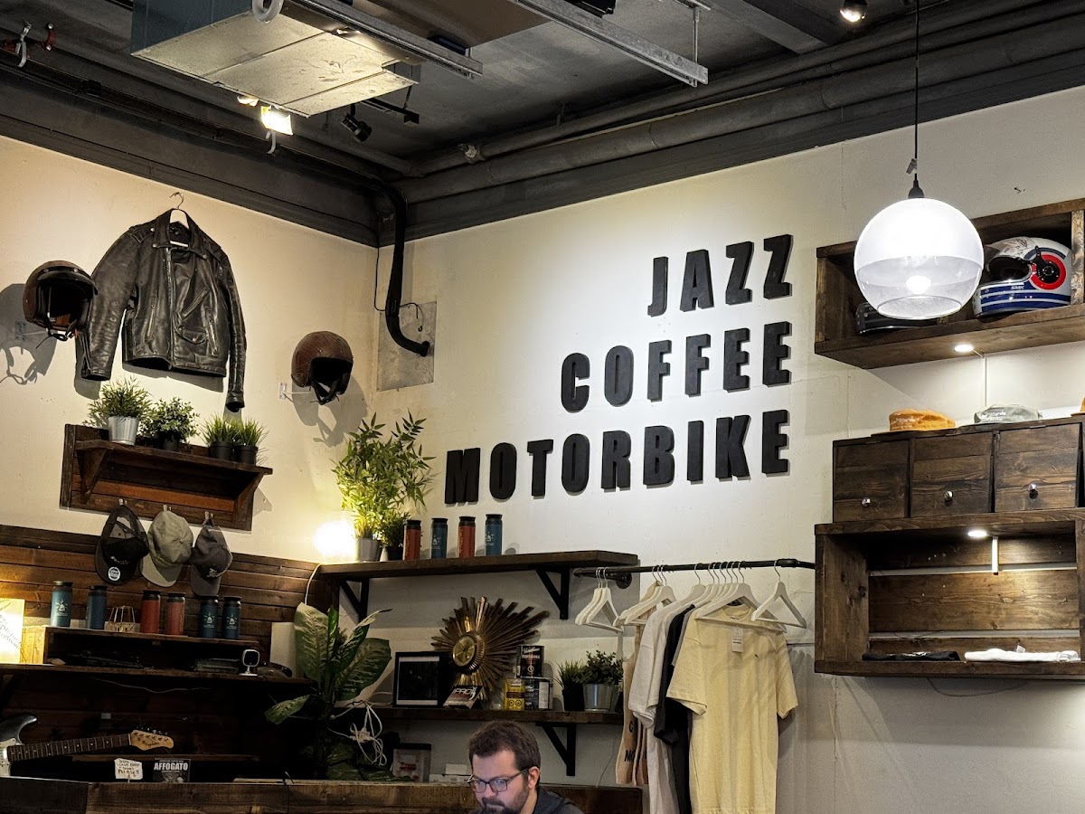 Aperture Coffee Bar interior