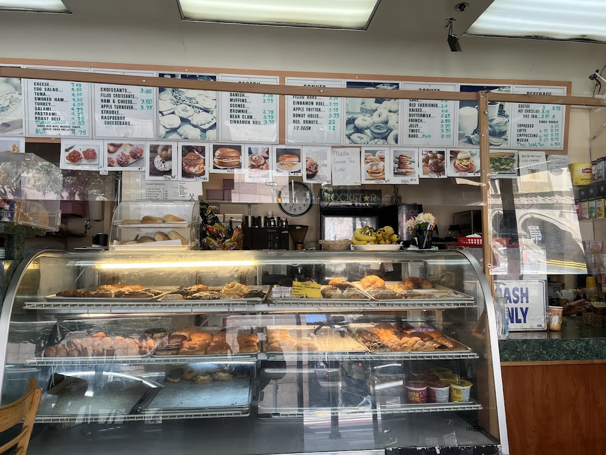 Photo of Happy Donuts