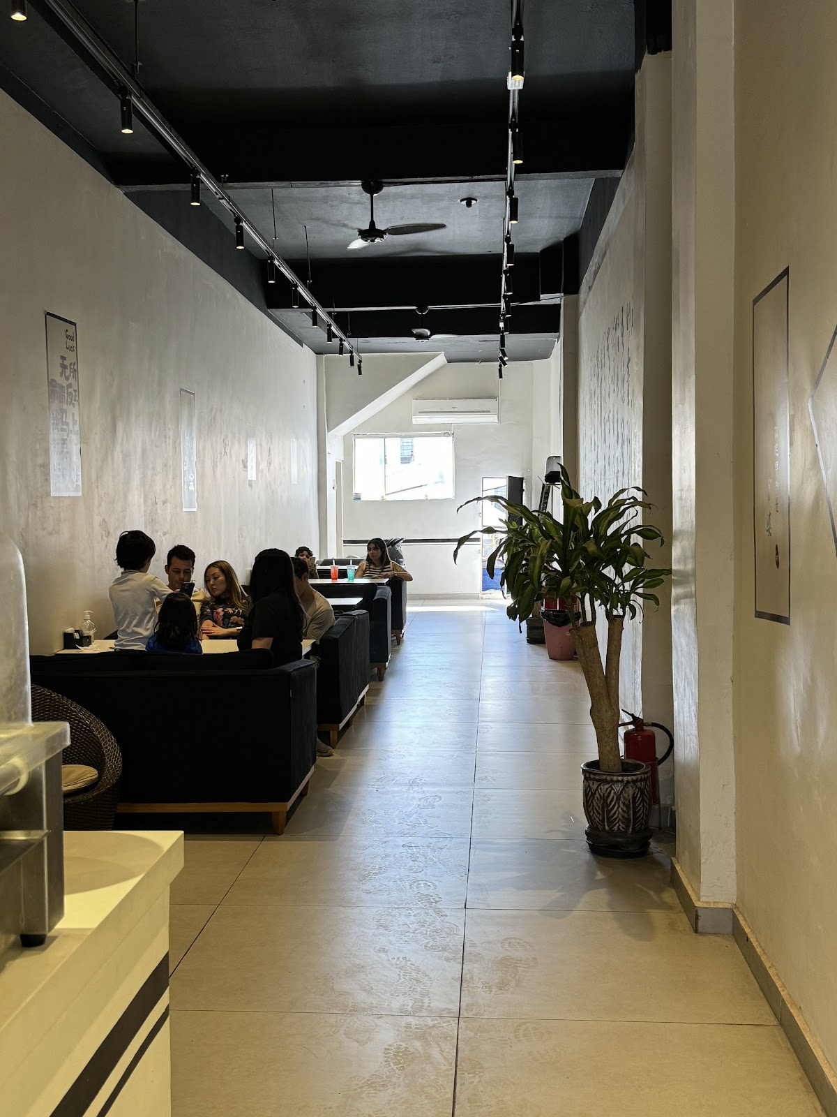 Duco Tea Milk interior