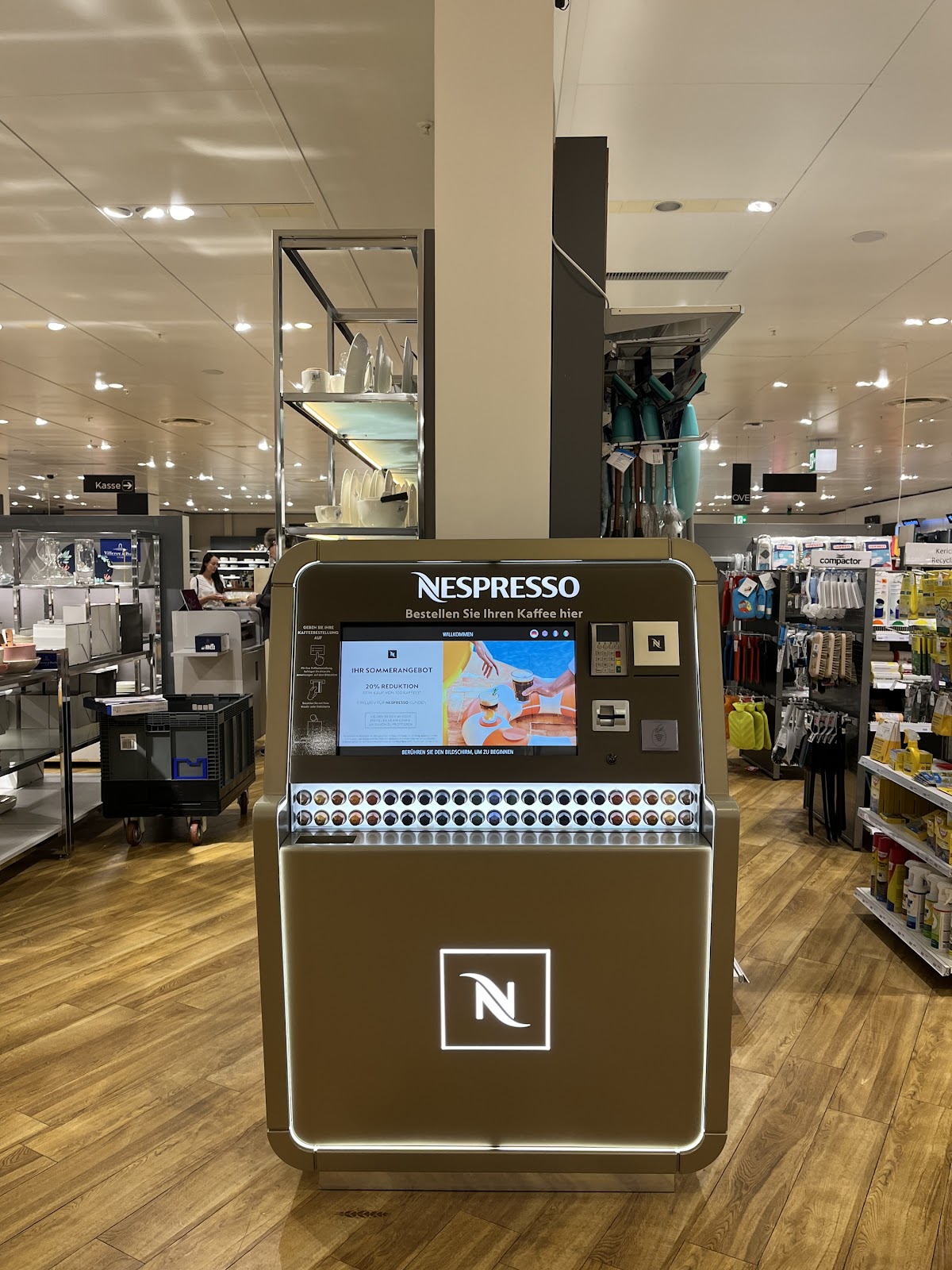 Nespresso Point interior