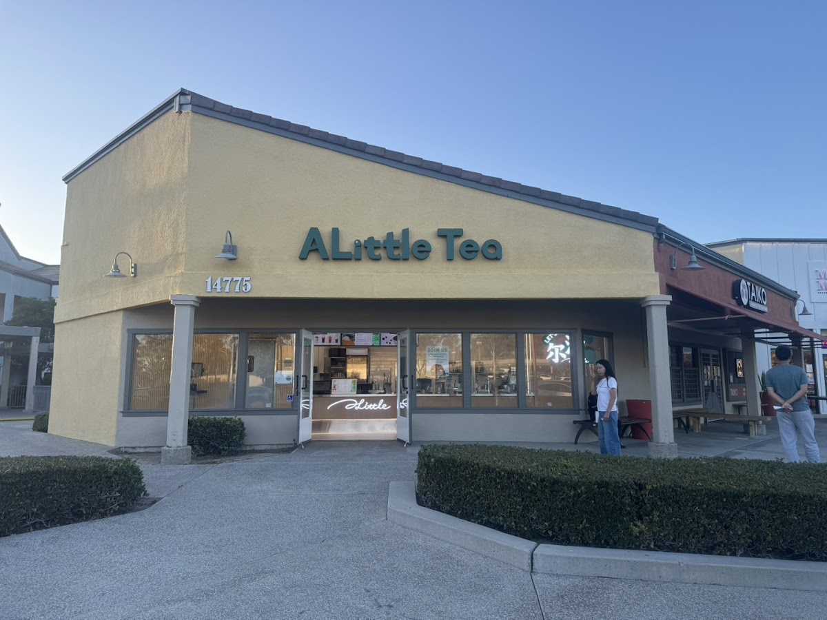 ALittle Tea - Irvine interior